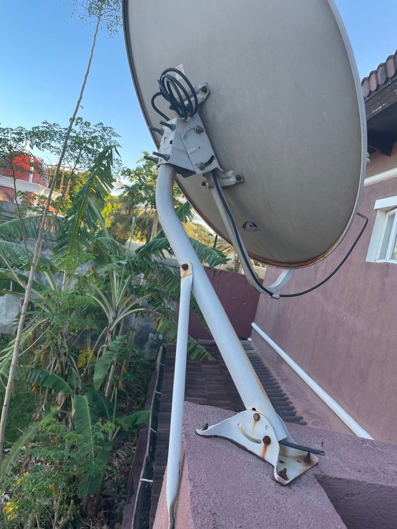Satellite Dish for TV on Carousell