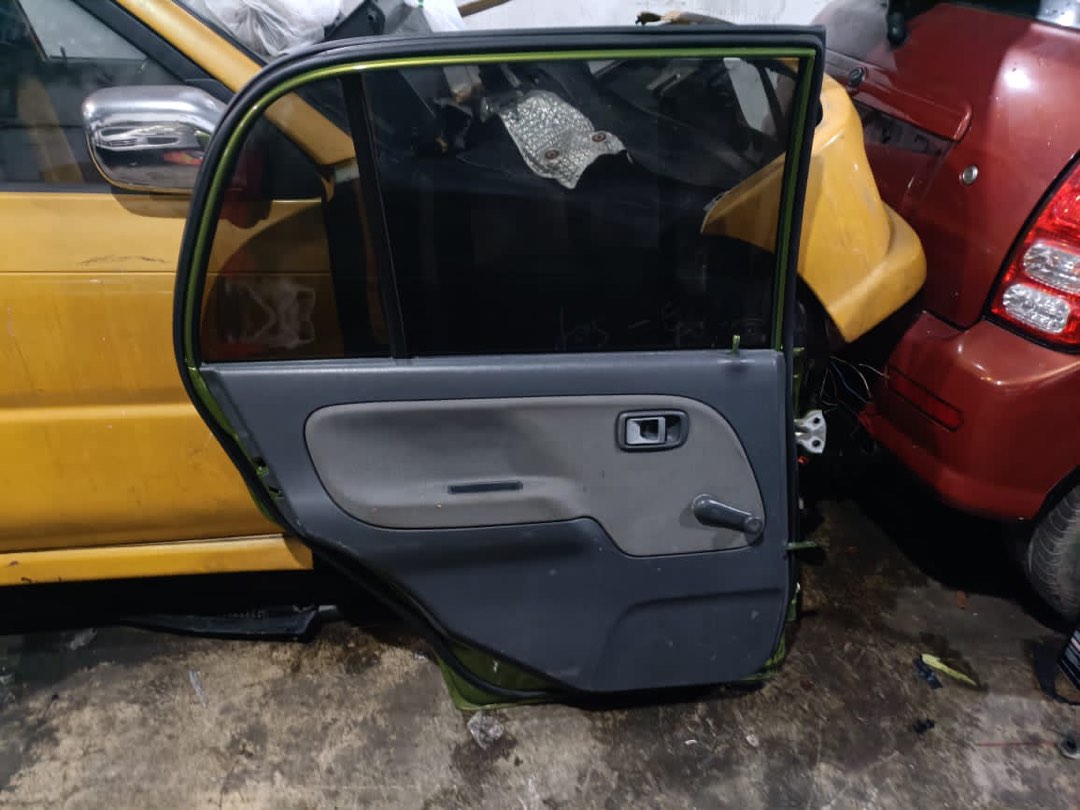 Set 4 Pintu Kelisa Manual, Auto Accessories on Carousell