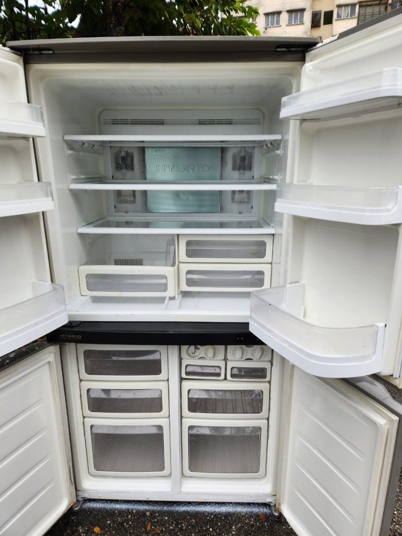 SHARP side by side 4 door refrigerator fridge 556 liter, TV & Home Appliances, Kitchen