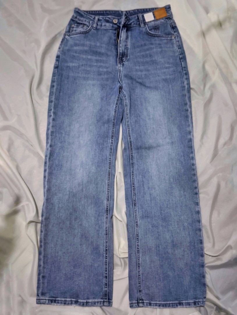 Straight Cut Baggy Jeans, Women's Fashion, Bottoms, Jeans on Carousell