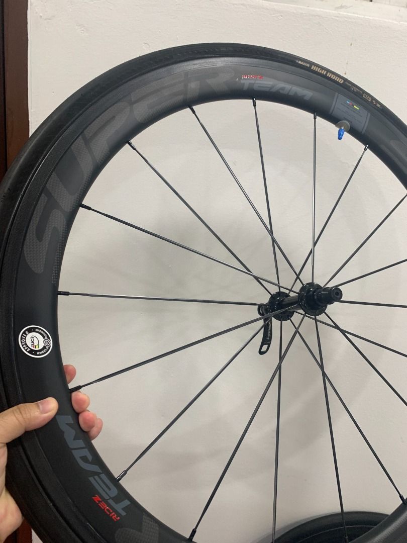Zuus outlet carbon wheels