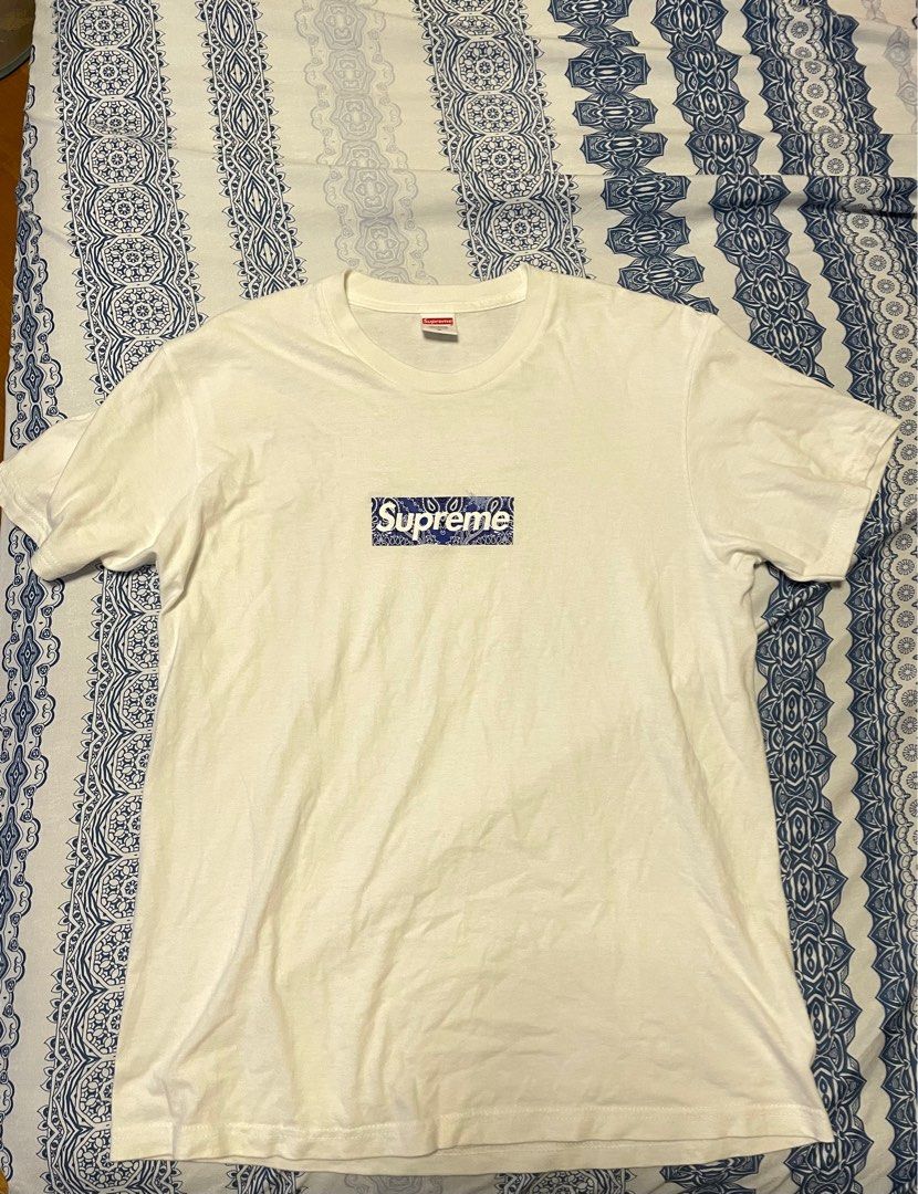 Supreme bandana box logo T-shirt, 名牌, 服裝- Carousell