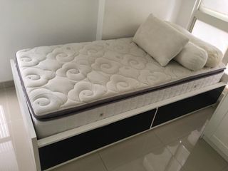 Tempat Tidur Ikea 90x200 + Bantal Guling
