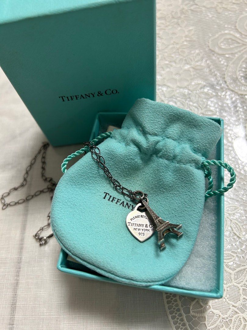Eiffel tower necklace shop tiffany