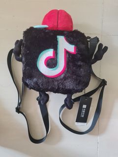 (Category: ) located in . Submitted by yoritomo (Listing ID 1214394988, Image 1). Description: .