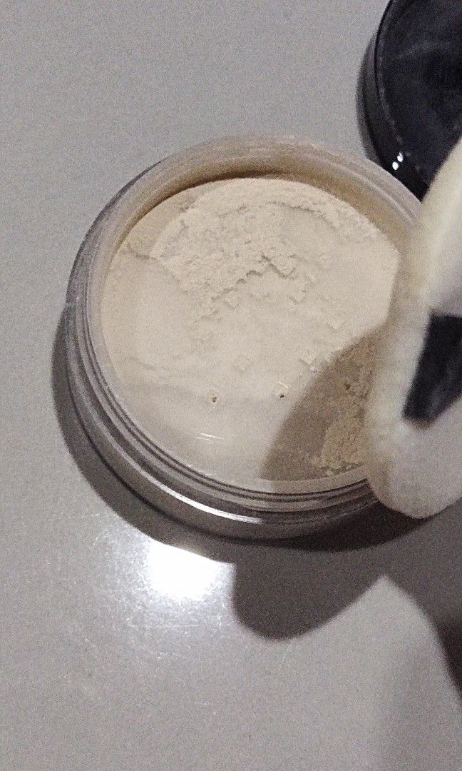 Translucent powder, Beauty & Personal Care, Face, Makeup on Carousell