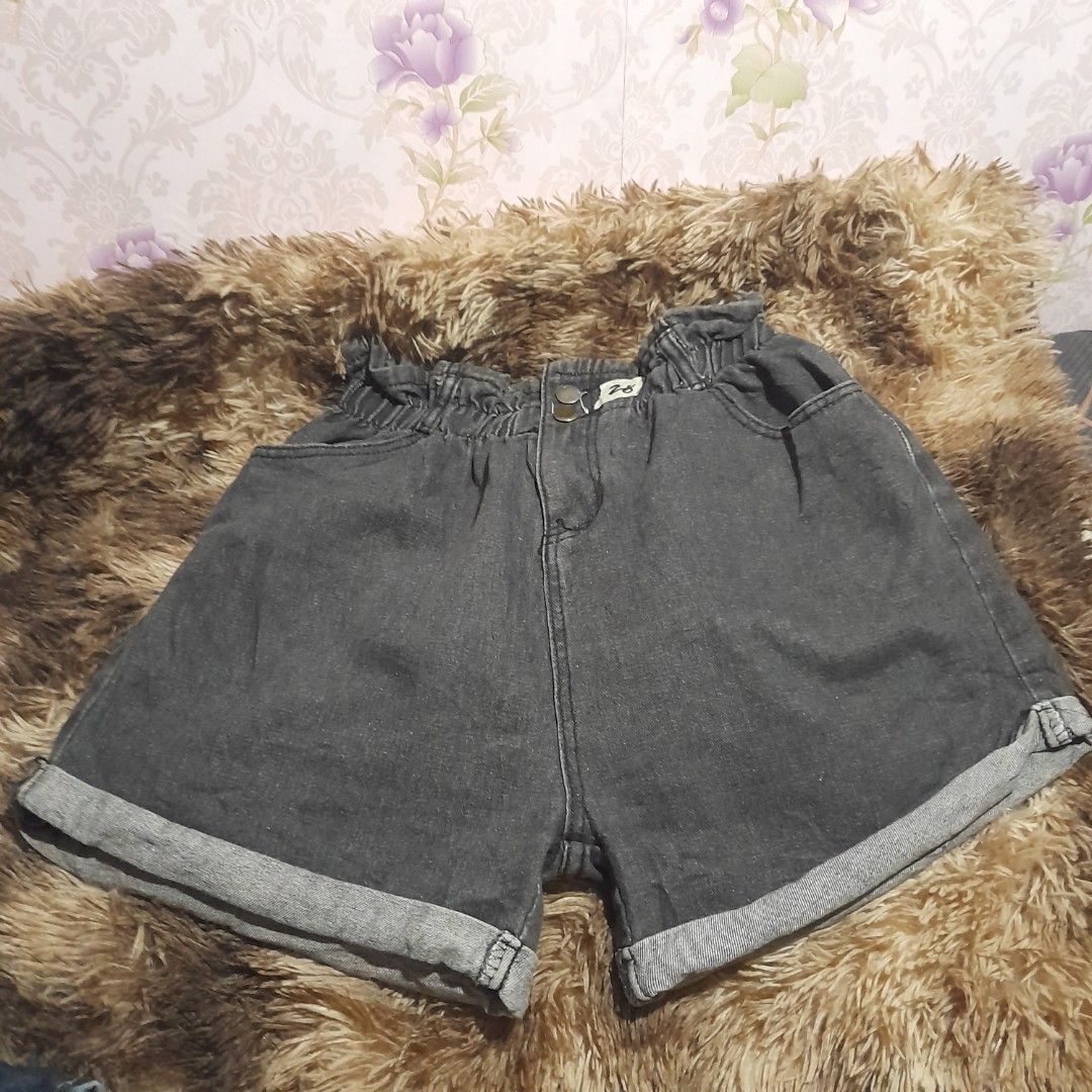 ukay-ukay, Women's Fashion, Bottoms, Shorts on Carousell