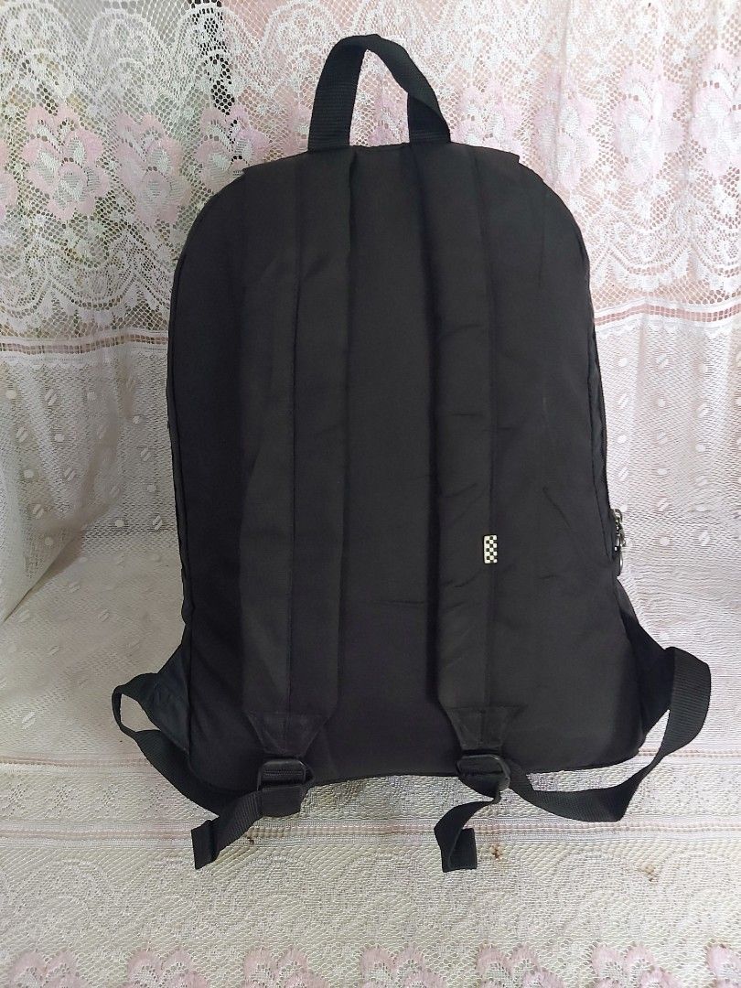 Vanz, Men's Fashion, Bags, Backpacks On Carousell