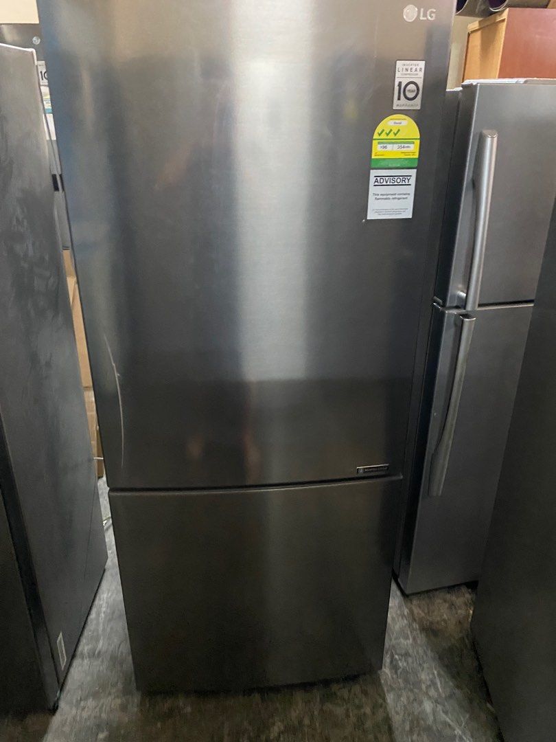 Very new LG 405l 2 door fridge / refrigerator, TV & Home Appliances