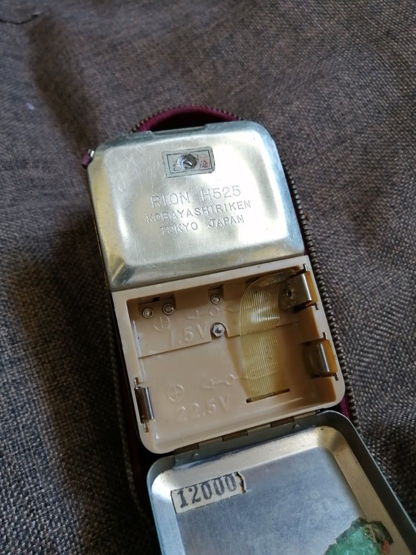 Vintage Rionet Hearing Aid (Category: Medical Supplies & Tools) located in Makati City. Submitted by thepatentedmill.ph (Listing ID 1214367877, Image 3). Description: - Vintage Rionet Hearing Aid - Untested Unit due to Battery availability. - Issue: No Earphone, Untested. - Perfect for Antique Collectors. - Price: 1,000.00 RFS: Decluttering.