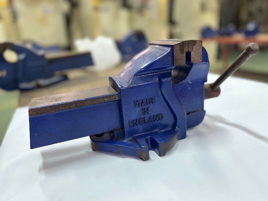 Vise bench mechanic Record Made in England, Furniture & Home Living, Home Improvement