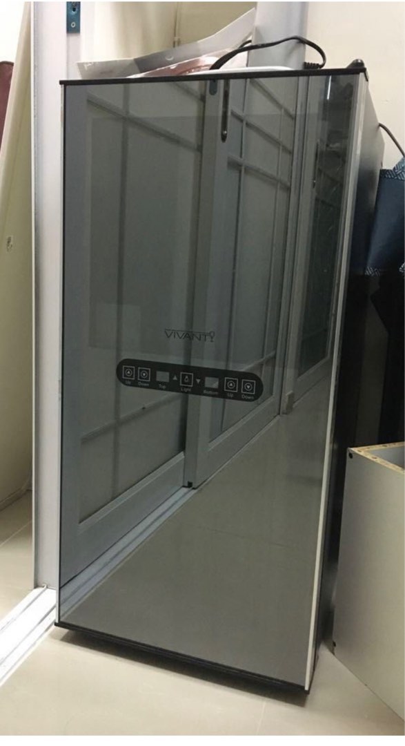 Vivant wine cooler （32支）紅酒櫃, 家庭電器, 廚房電器, 酒窖及存倉 Carousell