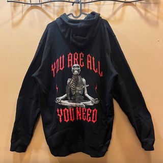 (Category: ) located in . Submitted by clothesartandmore (Listing ID 1214523501, Image 1). Description: .