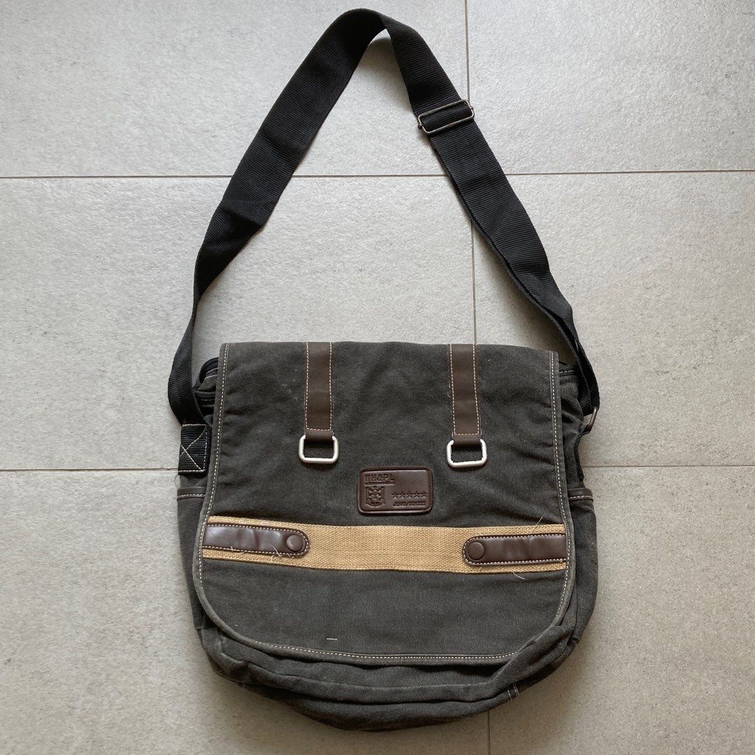 WH&PL messenger bag y2k grunge gorpcore, Men's Fashion, Bags, Sling