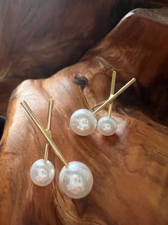 (Category: ) located in . Submitted by pefascloset (Listing ID 1214474278, Image 1). Description: .
