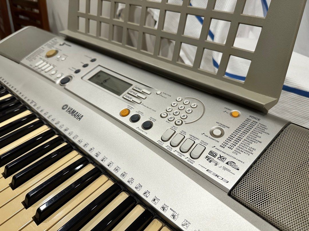 Yamaha psr sales e303 midi