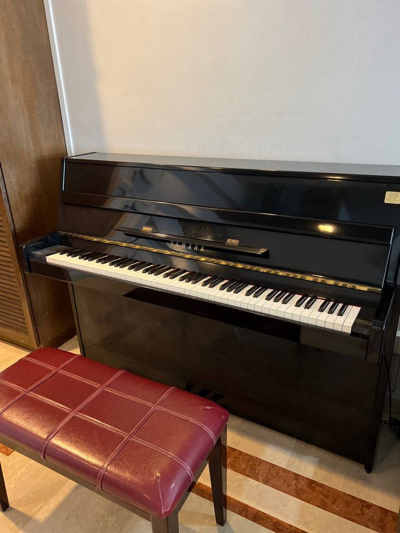 Yamaha Upright Piano, Hobbies & Toys, Music & Media, Musical