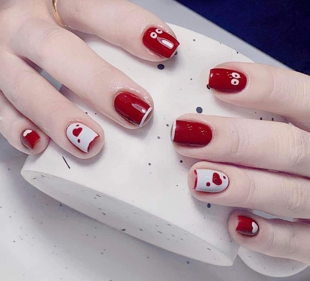 Yishun nails extension, Beauty & Personal Care, Hands & Nails on Carousell