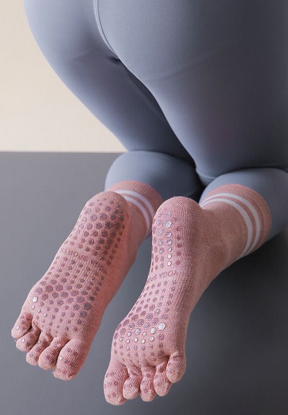 TOESOX Full Toe MIA Grip Socks for Women Pilates Yoga Pilates Training  Exercise