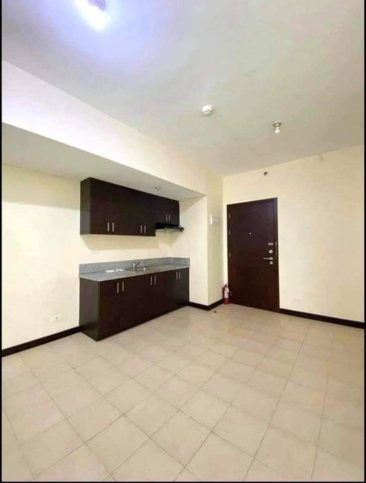 12BR LIPAT AGAD MAKATI CONDO RENT TO OWN SAN LORENZO MAGALLANES TAFT
