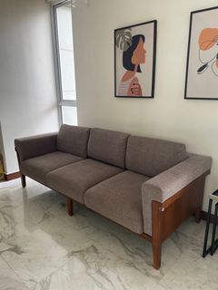 (Category: ) located in . Submitted by claracao (Listing ID 1214608980, Image 1). Description: .