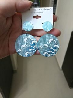 （分類：）位於 。 由 kchrainbow 提交（商品編號 1214702536，圖片 1）。簡介： 。
