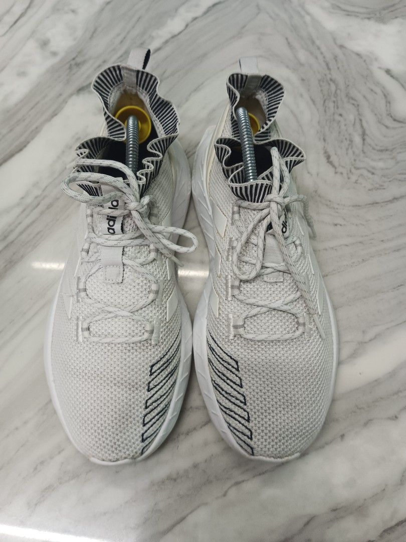 Adidas questar online rise gray