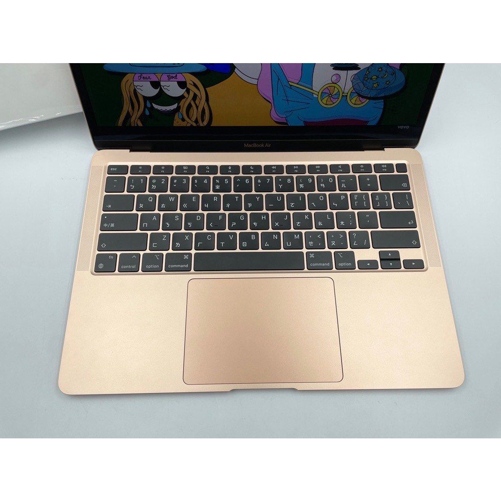 MacBook Air M1 16G 256G 充放電3回-