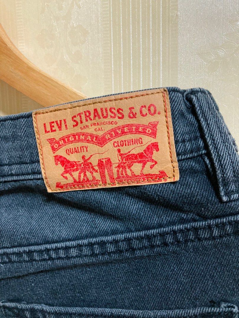 Authentic Levi's, Men's Fashion, Bottoms, Jeans on Carousell