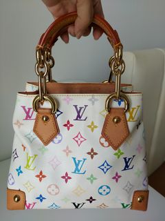 (Category: ) located in . Submitted by awng (Listing ID 1214570607, Image 1). Description: .