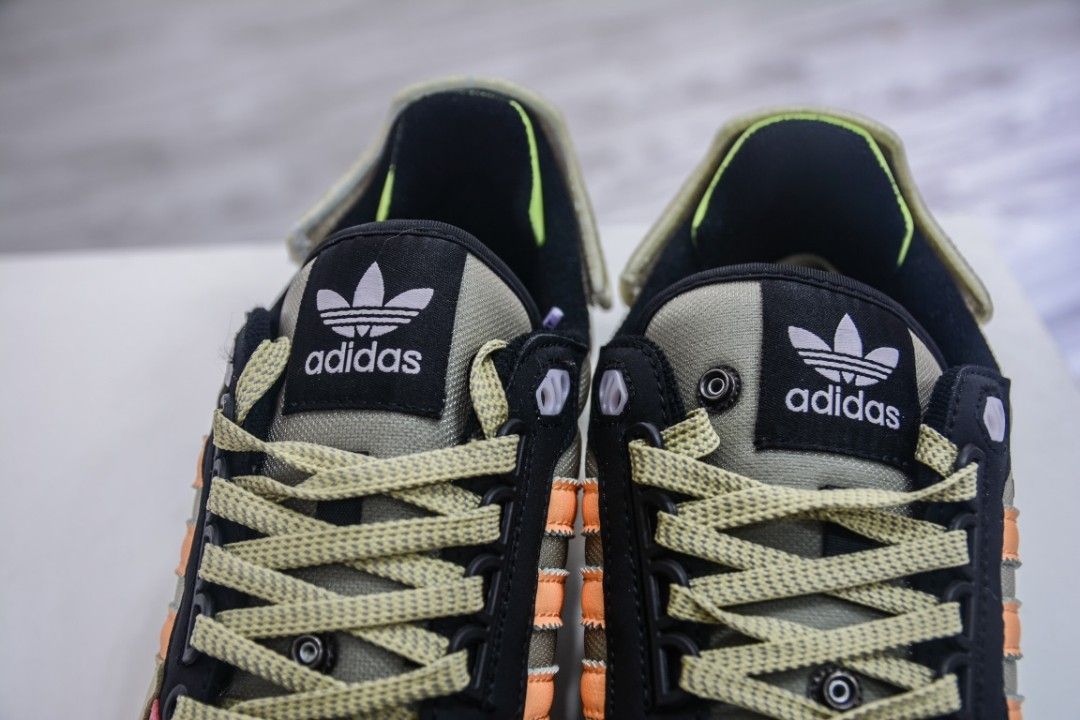 Bad Bunny x Adidas Forum Powerphrase “Catch and Throw” (W)(2022) GZ2009,  Women's Fashion, Footwear, Sneakers on Carousell