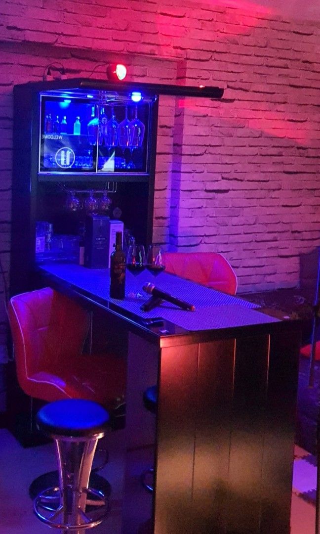 Bar counter table come with wine glass holder & storage, Furniture