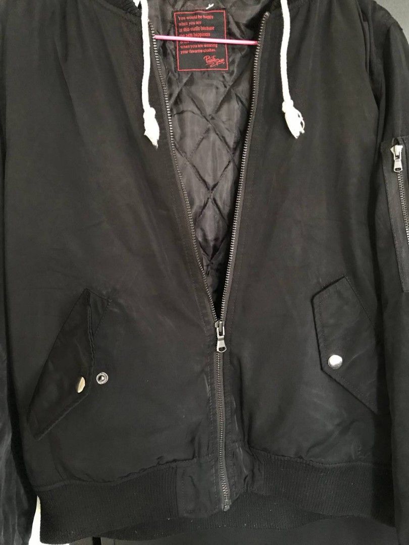 Black bomber jacket red inside sales