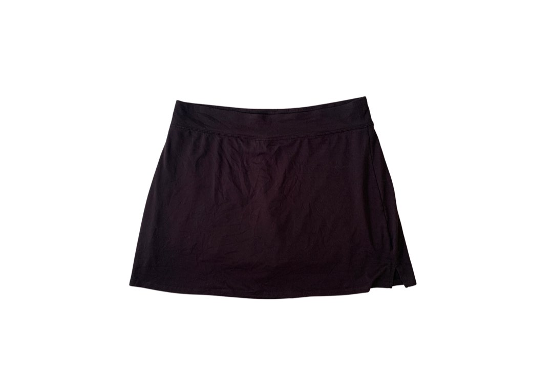 black mini skort black mini skirt, Women's Fashion, Bottoms, Skirts on Carousell