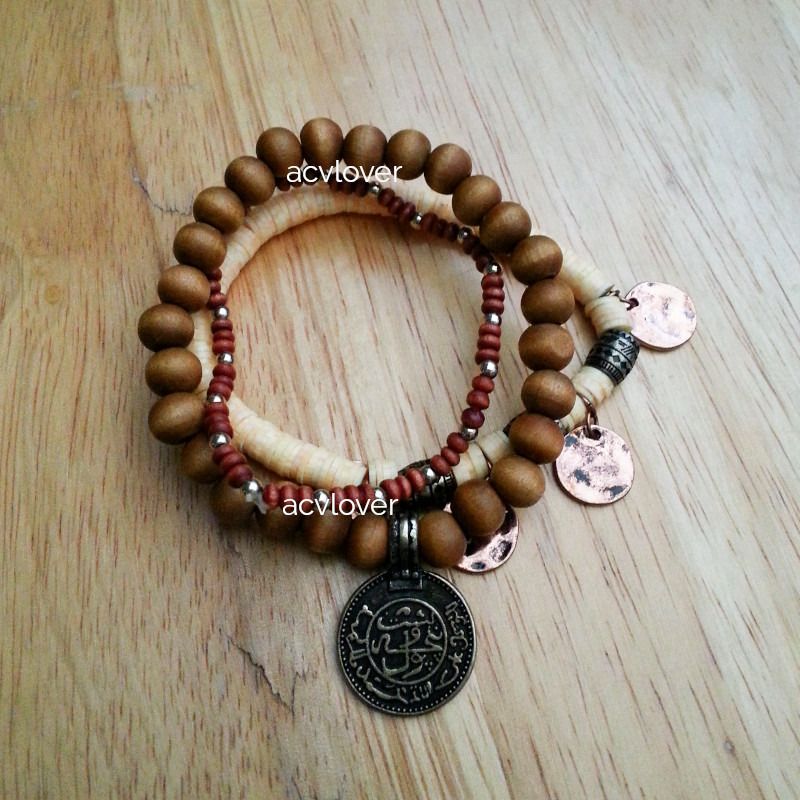 Free people bracelets top