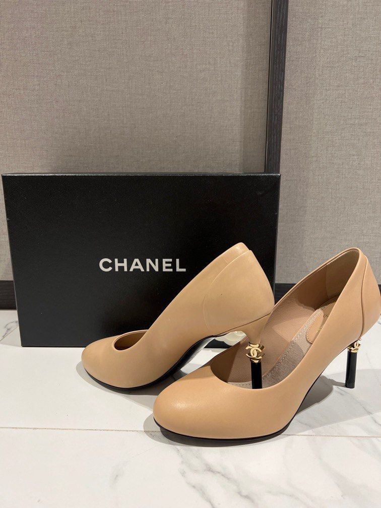 Chanel cheap pumps beige