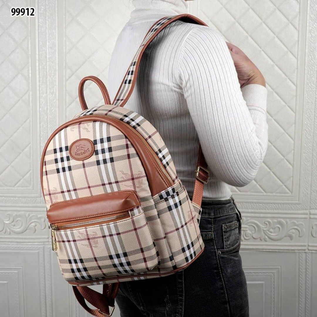 Burberry backpack, Fesyen Wanita, Tas & Dompet di Carousell