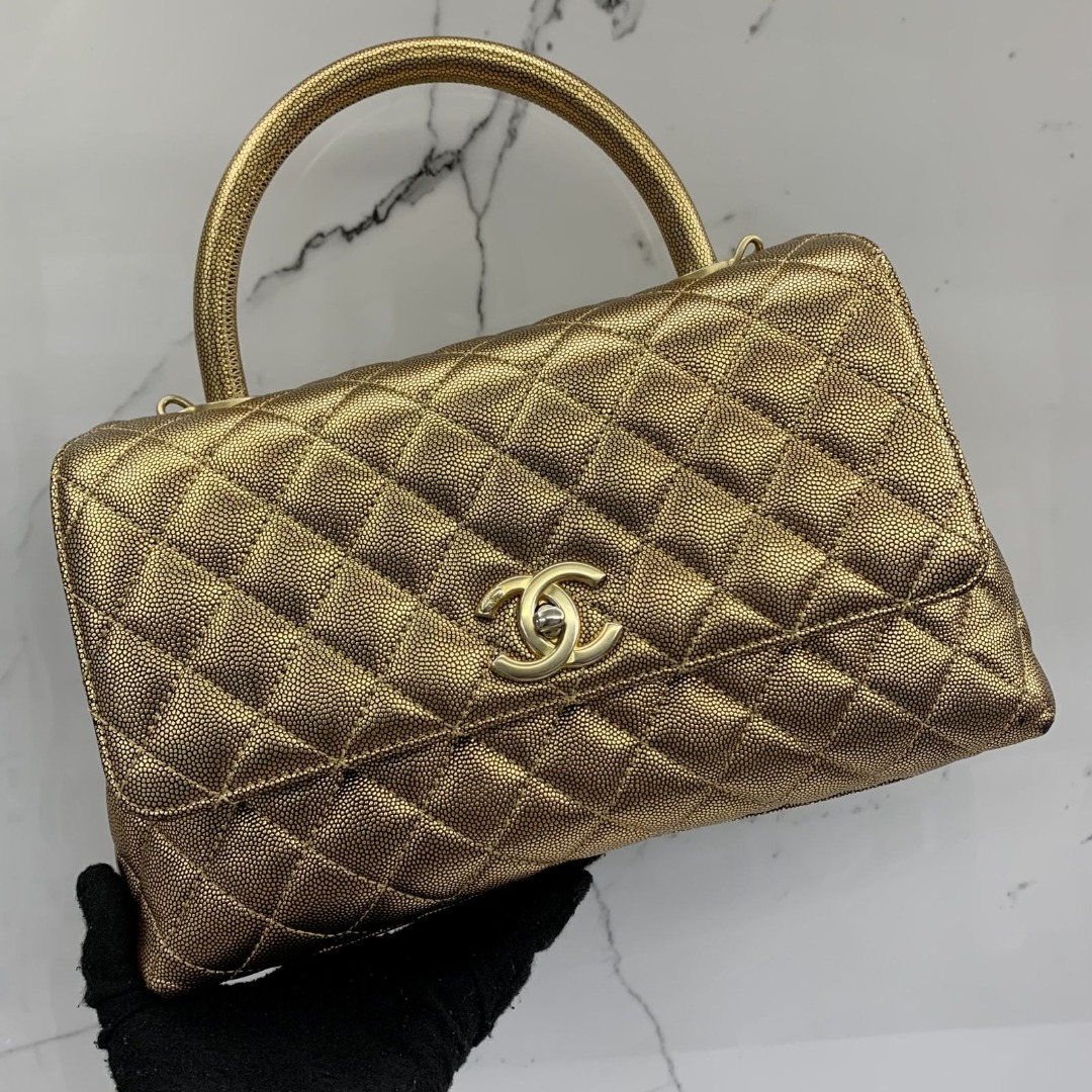 DISCOUNTED* CHANEL A92991 GOLD CAVIAR SKIN COCO HANDLE NO.28 2 WAY SHOULDER  BAG 237003327 AL, Luxury, Bags & Wallets on Carousell