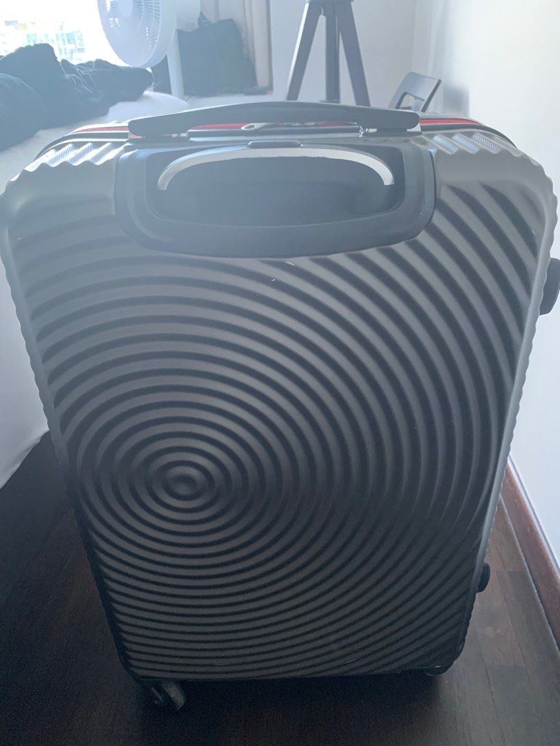 Cheap and good luggage!, Hobbies & Toys, Travel, Luggage on Carousell