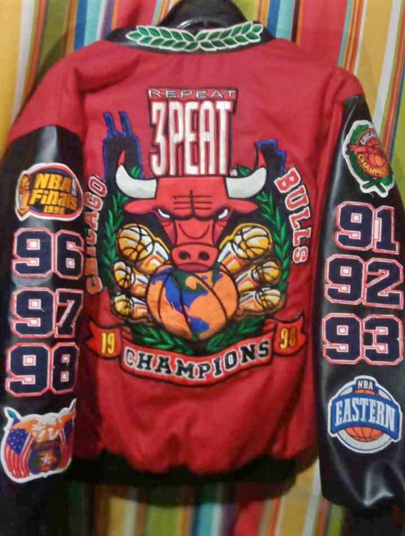 Chicago Bulls Vintage 3peat Jacket Men s Fashion Coats Jackets