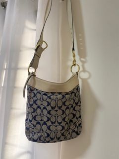 coach monogram sling bag