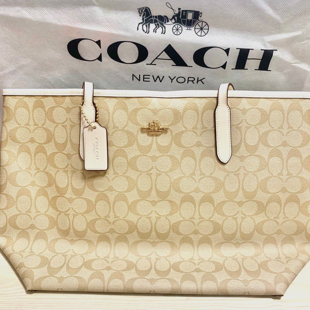 Coach手袋[日本outlet], 名牌, 手袋及銀包- Carousell