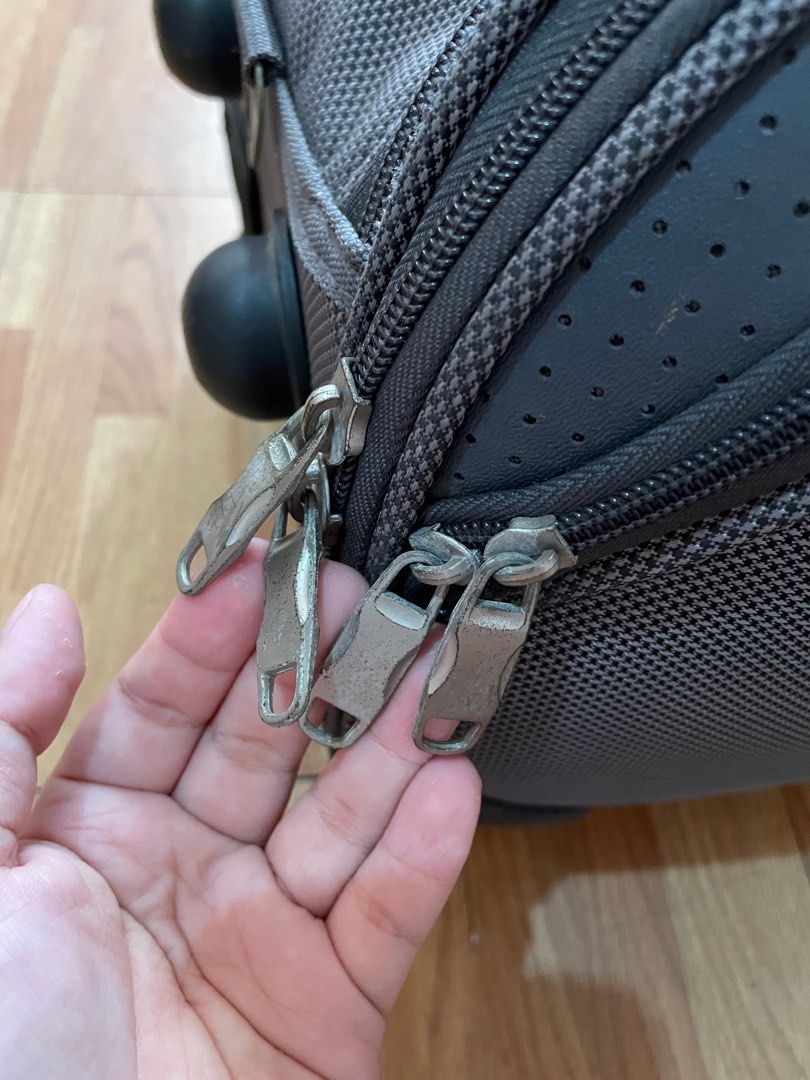 Compass Travel Bag, Hobbies & Toys, Travel, Luggage on Carousell