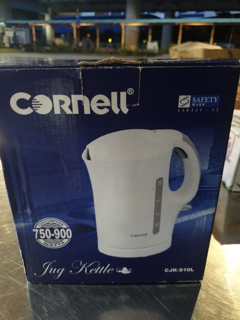 Cornell cordless jug kettle 1L plastic, TV & Home Appliances, Kitchen