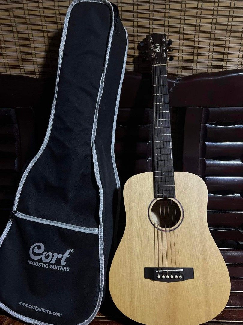 Cort Earth Mini (Acoustic Guitar), Hobbies & Toys, Music & Media ...