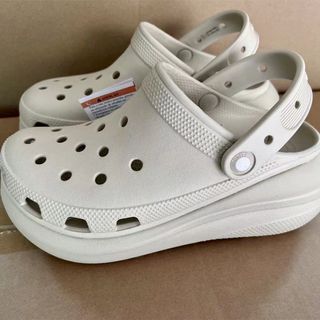 Brand new Crocs crush clog (Made in Vietnam and bought in shopee)