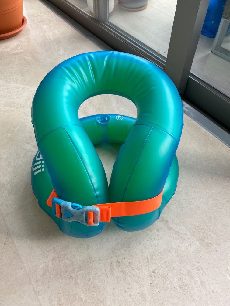 Decathlon kids swim vest float, Babies & Kids, Infant Playtime on Carousell