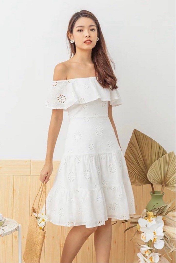 Off the shoulder white eyelet dress store