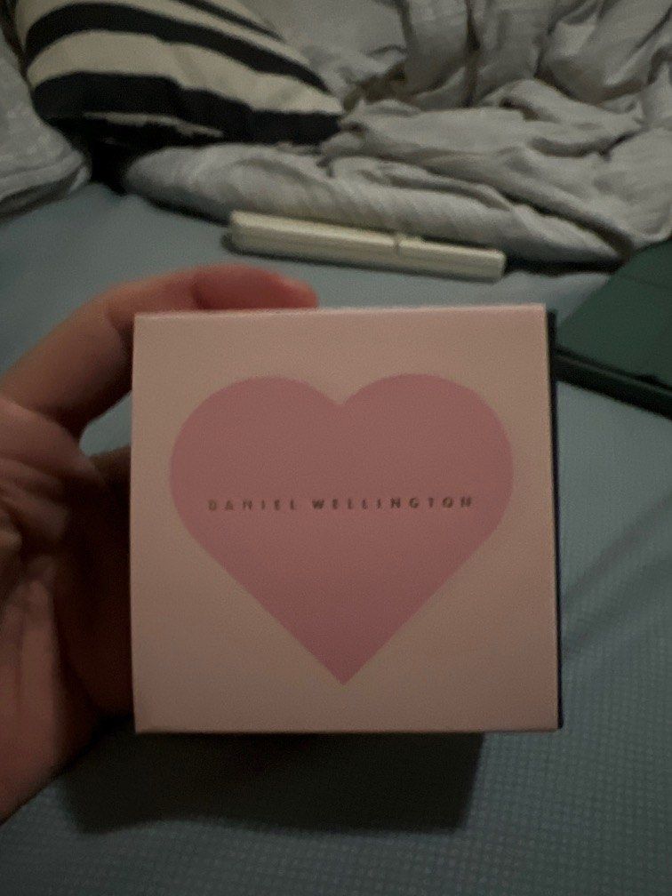 Daniel wellington rose gold ring on sale