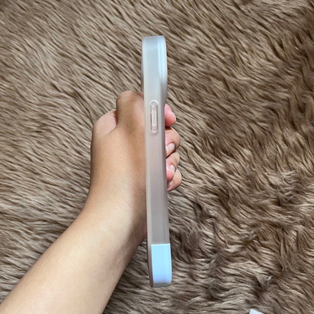 Elago Glide Armor Case Light Blue on Carousell